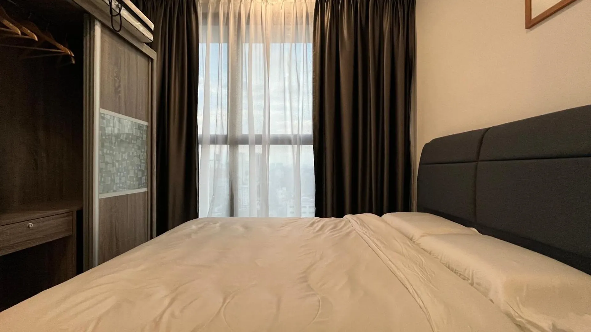 Family Friendly 3 Bedroom 8-10Pax Urban Suites 温馨家庭民宿 8-10人 George Town Apartment